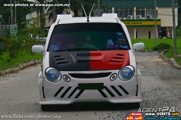 This kancil modified extremely with wide body kit which is still illegal in