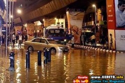 Banjir kilat 3