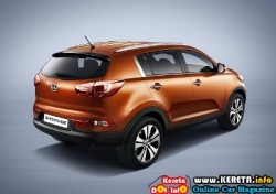 2011-Kia-Sportage-Rear-Angle-View