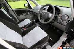 2010-Suzuki-SX4-SZ-L-Interior-View