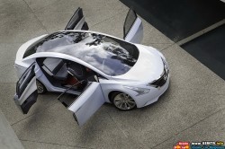 2010-nissan-ellure-concept-top-view
