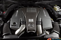 2012-mercedes-benz-cls63-amg-sport-sedan-engine-view