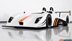 Caterham-Lola-SP-300R-2