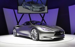 infiniti-emerg-e-2013-widescreen-14