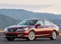 Honda-Accord_2013_800x600_wallpaper_01