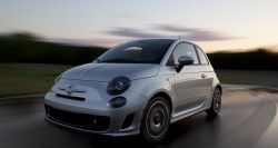 Fiat-500-Turbo-2013-widescreen-02