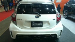 wpid-Rear-custom-bumper-prius-c-modified.JPG