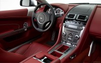 Aston-Martin-DB9-2013-widescreen-14