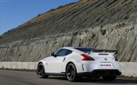Nissan-370Z-Nismo-2014-widescreen-03
