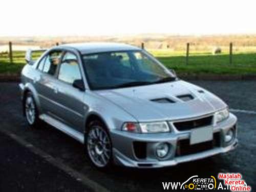 THE EVOLUTION OF MITSUBISHI LANCER EVOLUTION