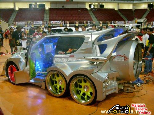 OH MY GOD! ITS A HEAVILY MODIFIED PERODUA KANCIL? WITH 6 WHEELS & REPLICA JET ENGINE!