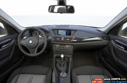 2010_bmw_x1_official_photos_17