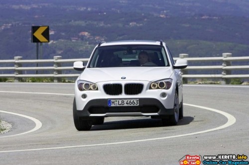 2010_bmw_x1_official_photos_5