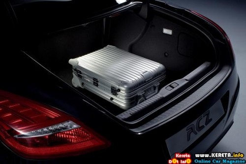 peugeot-rcz-boot