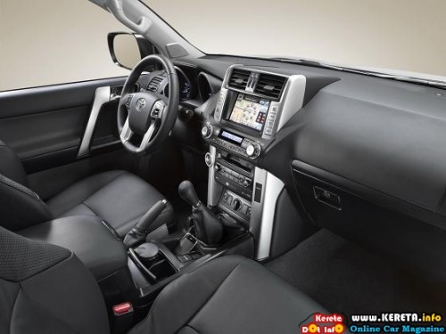 all-new-2010-toyota-land-cruiser-unveiled-interior