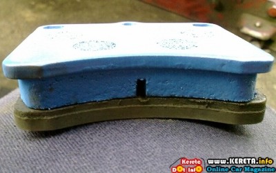 CHANGE YOUR BRAKE PADS! REPLACEMENT TIPS