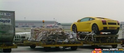 IMPORTING CAR BY AIR CARGO AIRCRAFT