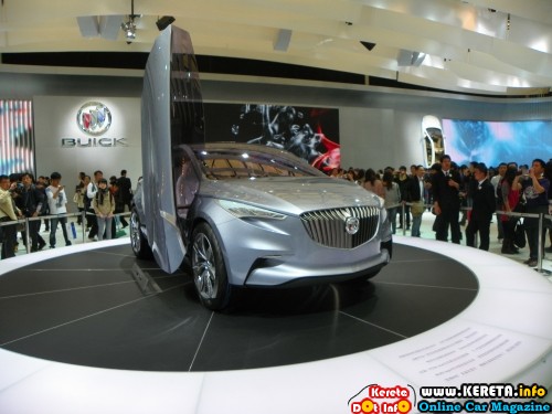 BUICK ENVISION SUV CONCEPT