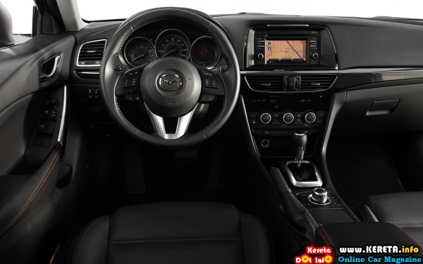 Mazda6-i-Grand-Touring-cockpit