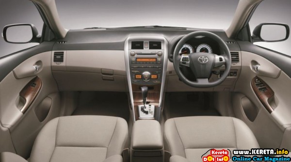 Toyota Altis Interior